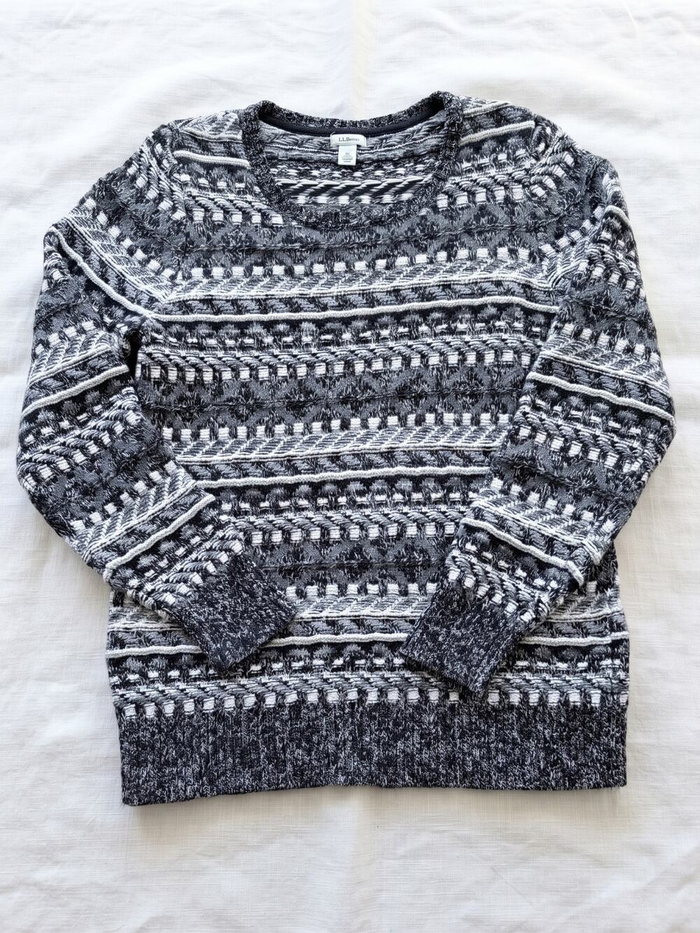 L.L. Bean Womens Black and White Sweater, Size Medium, Preppy Coastal Knit